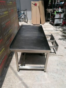 Μεταχειρισμένο Ερμάριο Ανοξείδωτο Με 2 Συρτάρια 1/1Gn 163x75x64Cm 